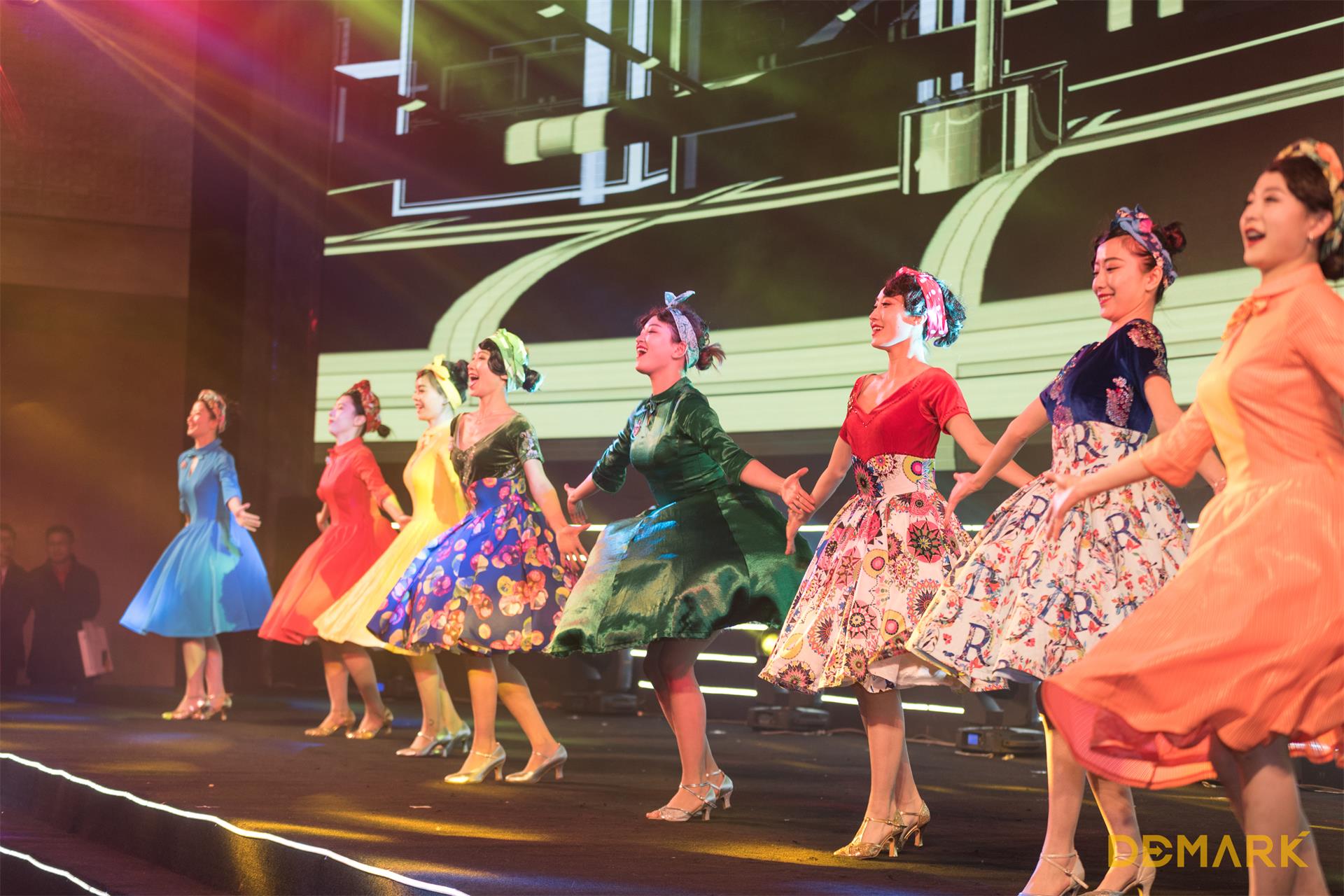 匠造启新程—尊龙人生就是博首页匠心十年全新启程