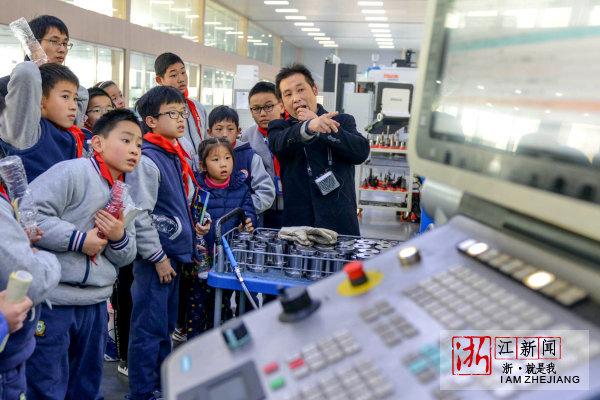 长兴：：：走读智慧工厂 感受科技魅力